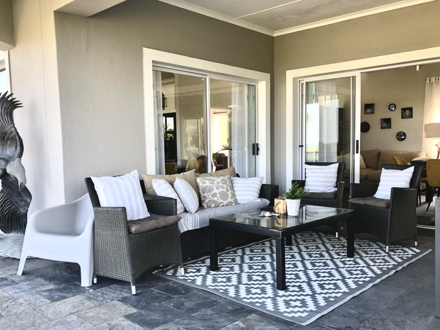 5 Bedroom Property for Sale in West Beach Eastern Cape